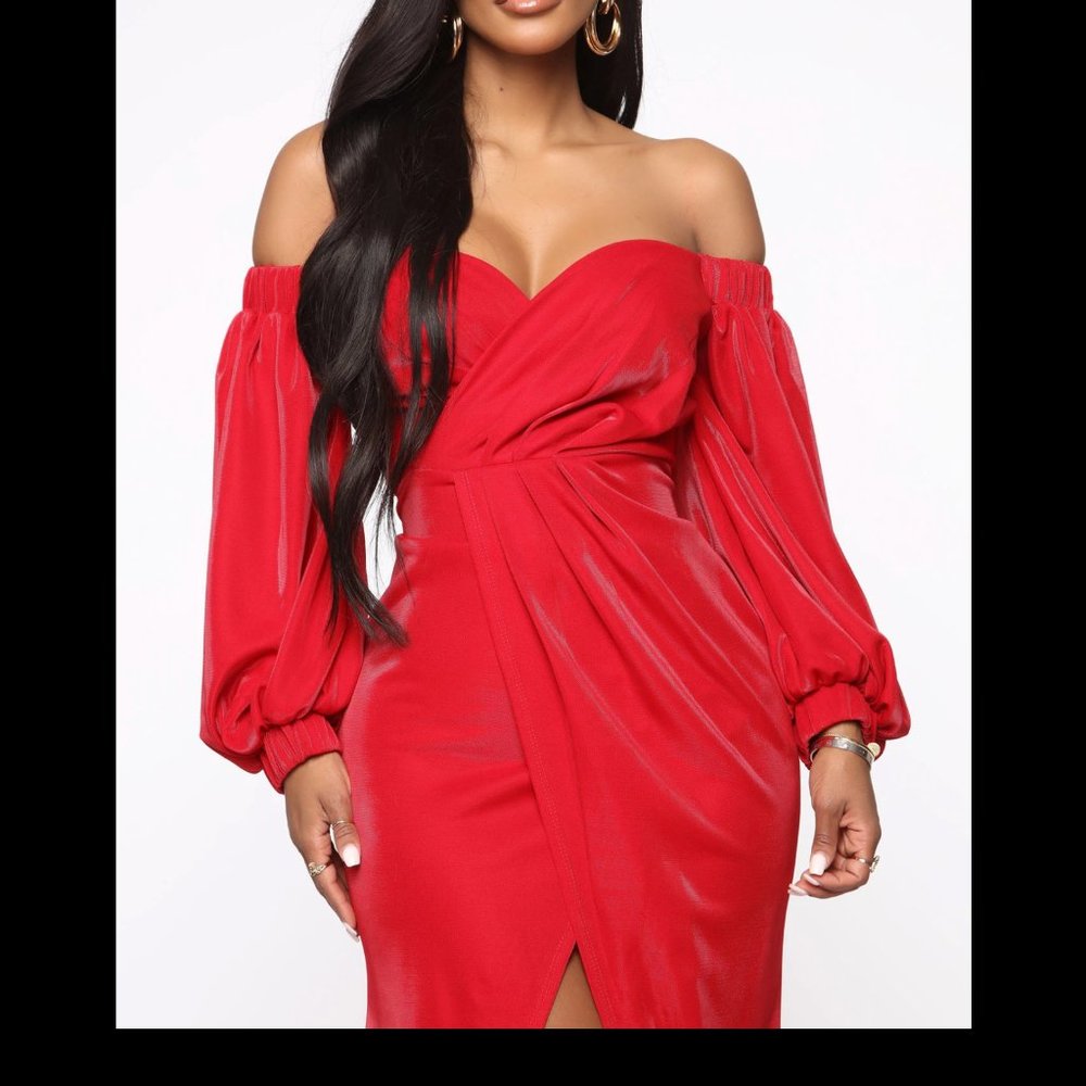 RED OFF THE SHOULDER MAXI DRESS